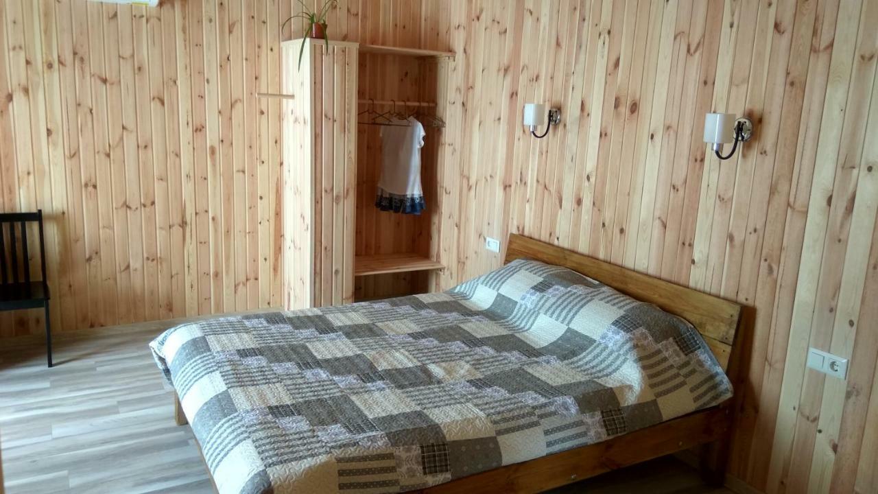 מלון צ'ורנומורסק Eco House מראה חיצוני תמונה