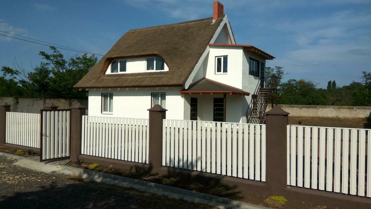 מלון צ'ורנומורסק Eco House מראה חיצוני תמונה